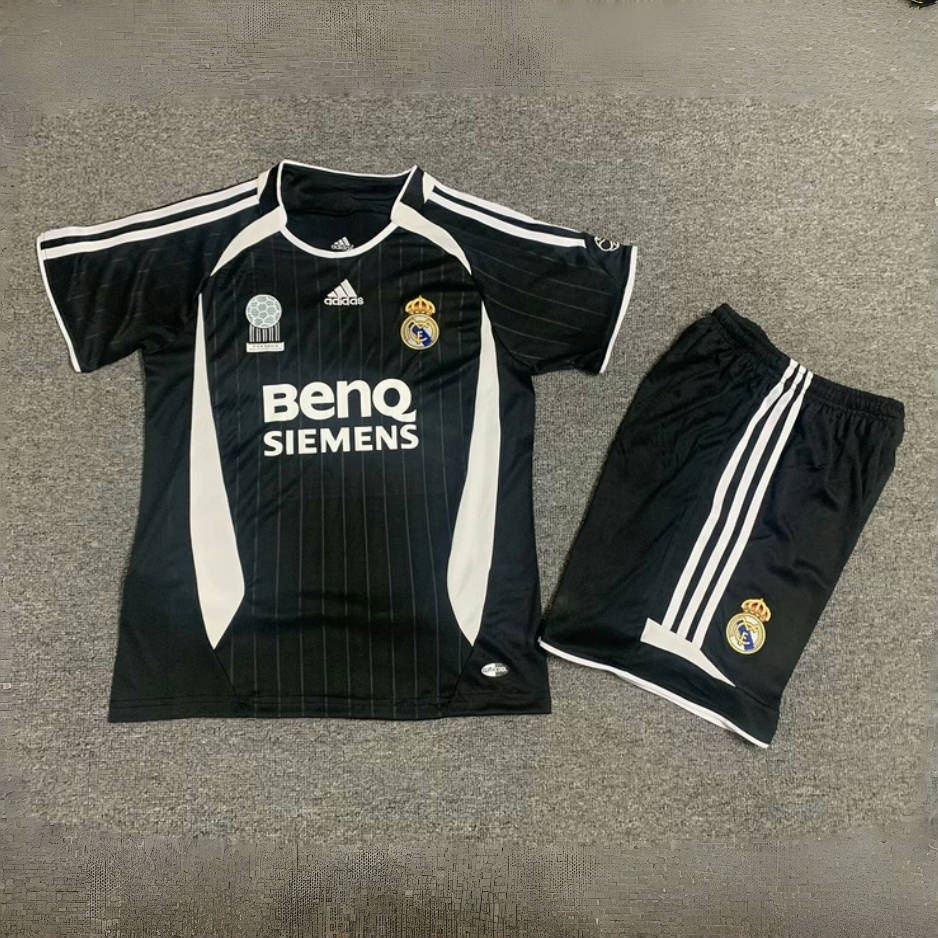 06-07 Real Madrid Away Retro Kid Kits Vintage Youth Apparels AAAAJersey Supplier Yupoo 4