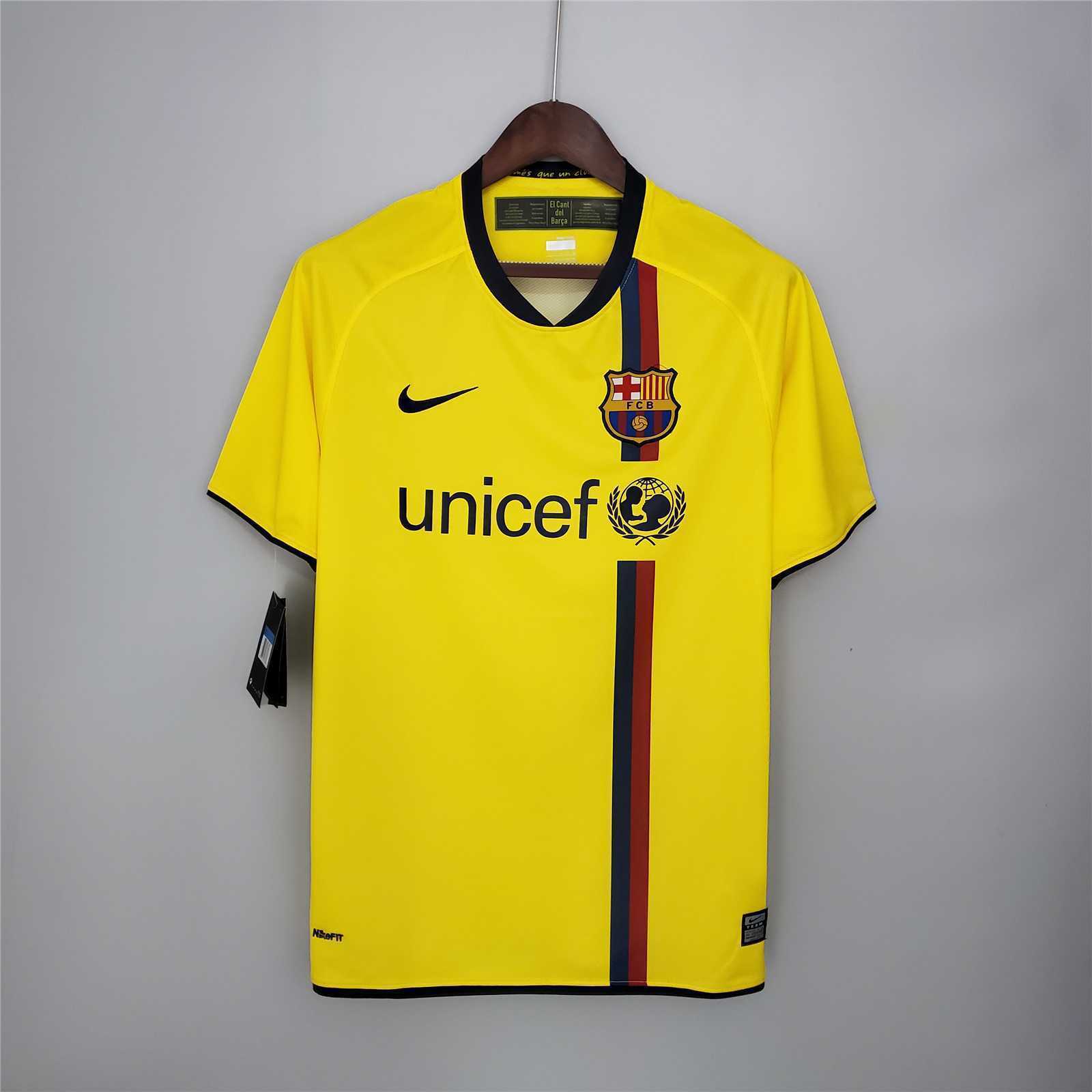 08-09 Barcelona away