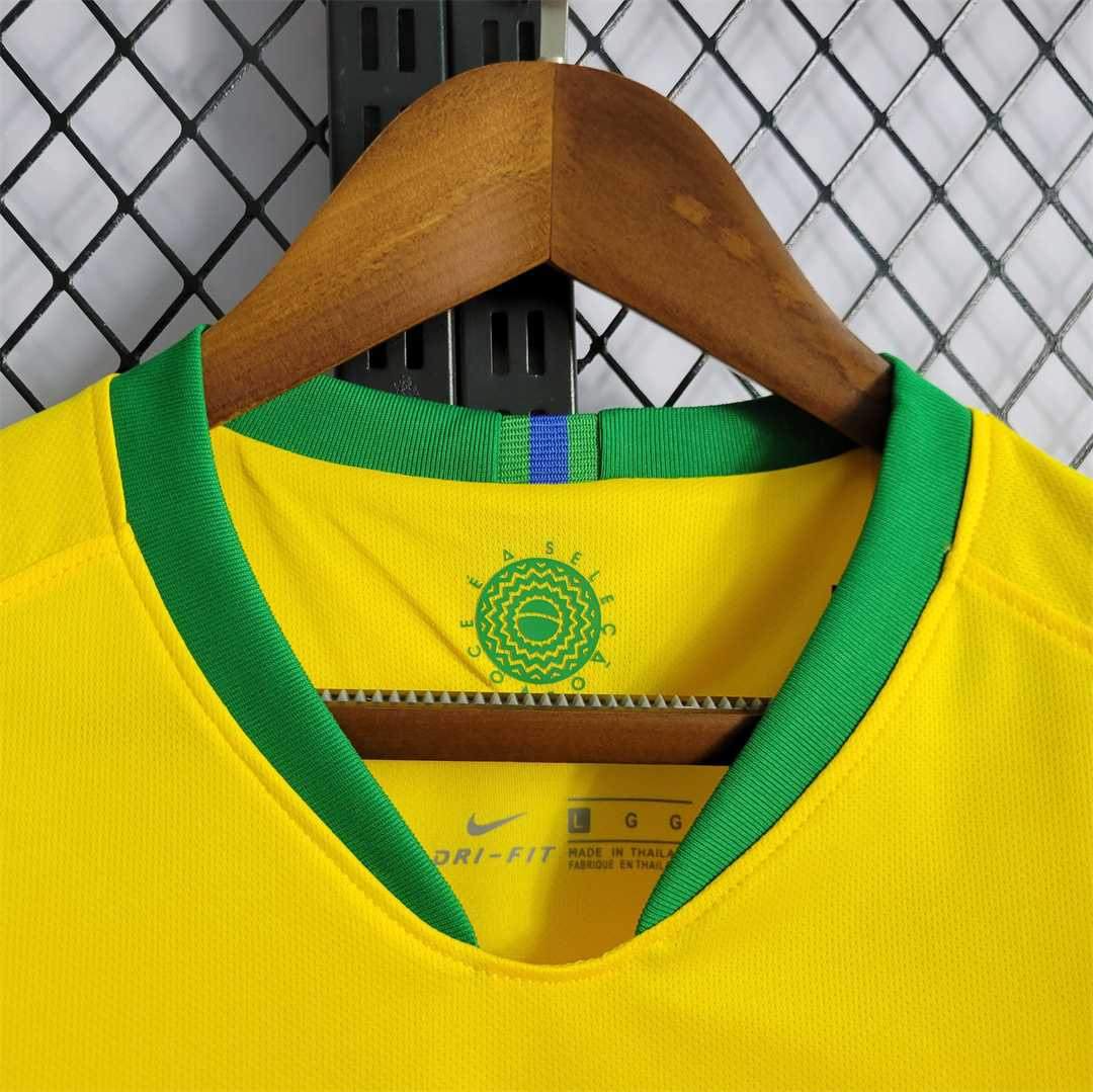 2018 Brazil home 5