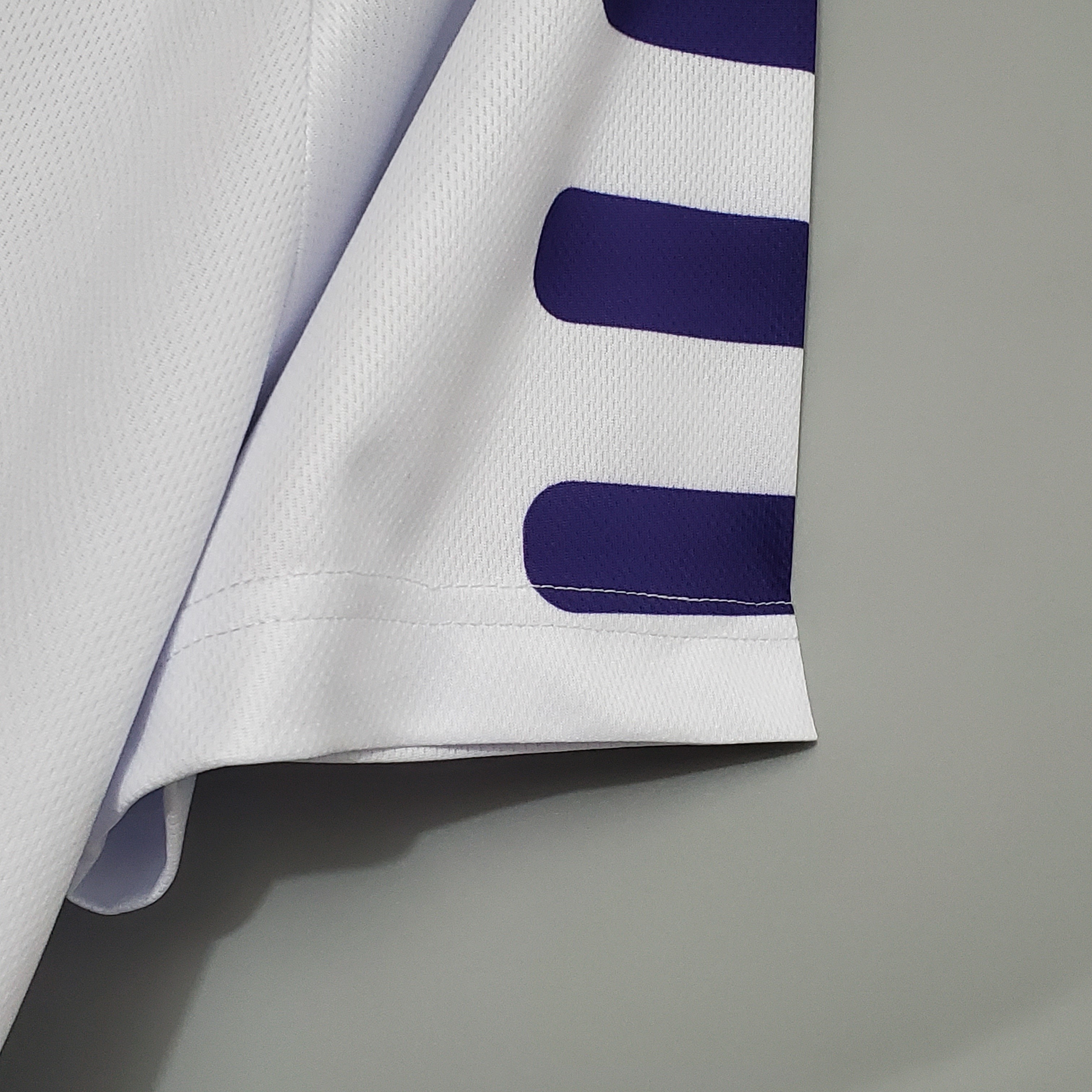 98-99 Fiorentina away 9
