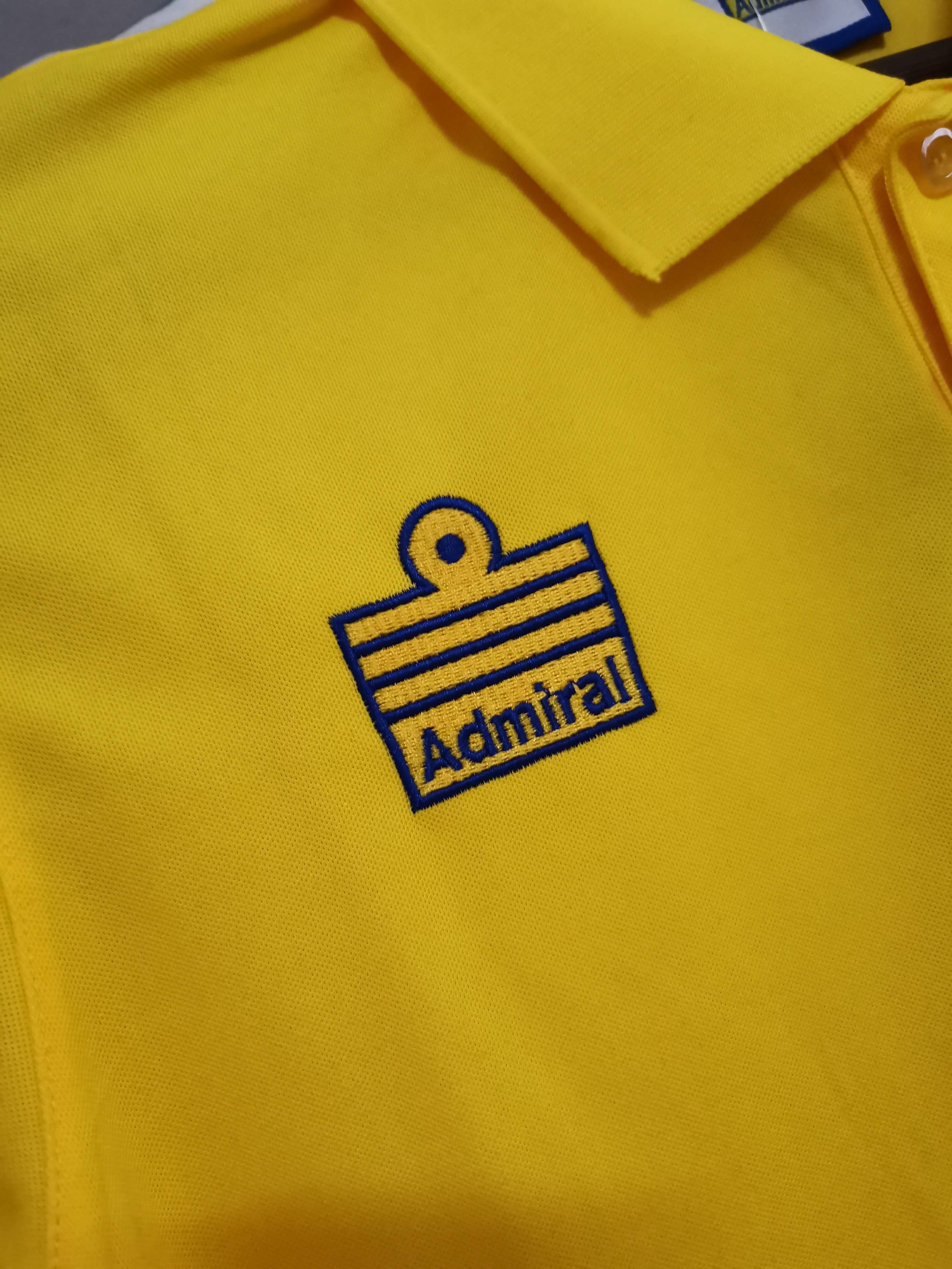 78 Leeds United away yellow 1