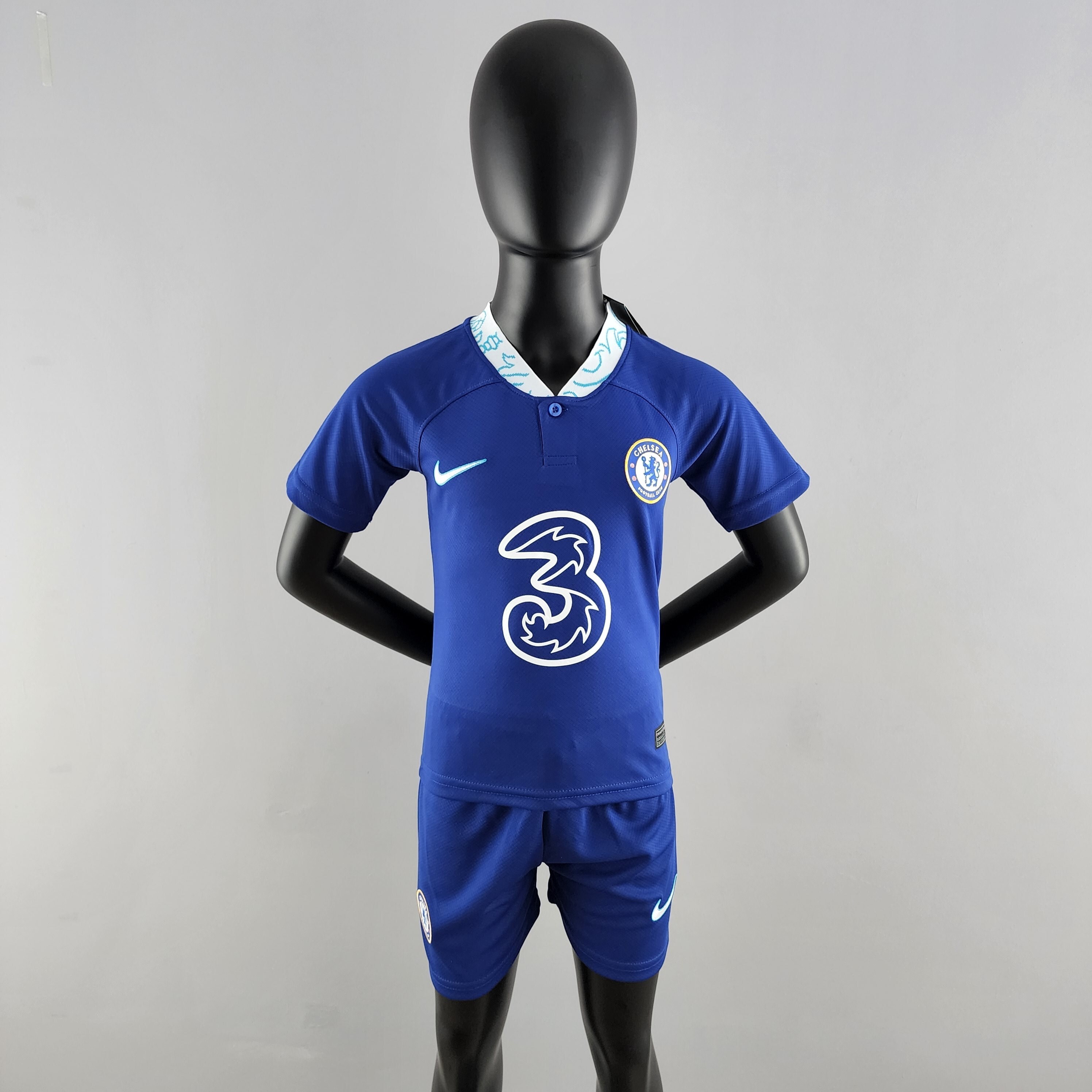22-23 Chelsea home kids kit