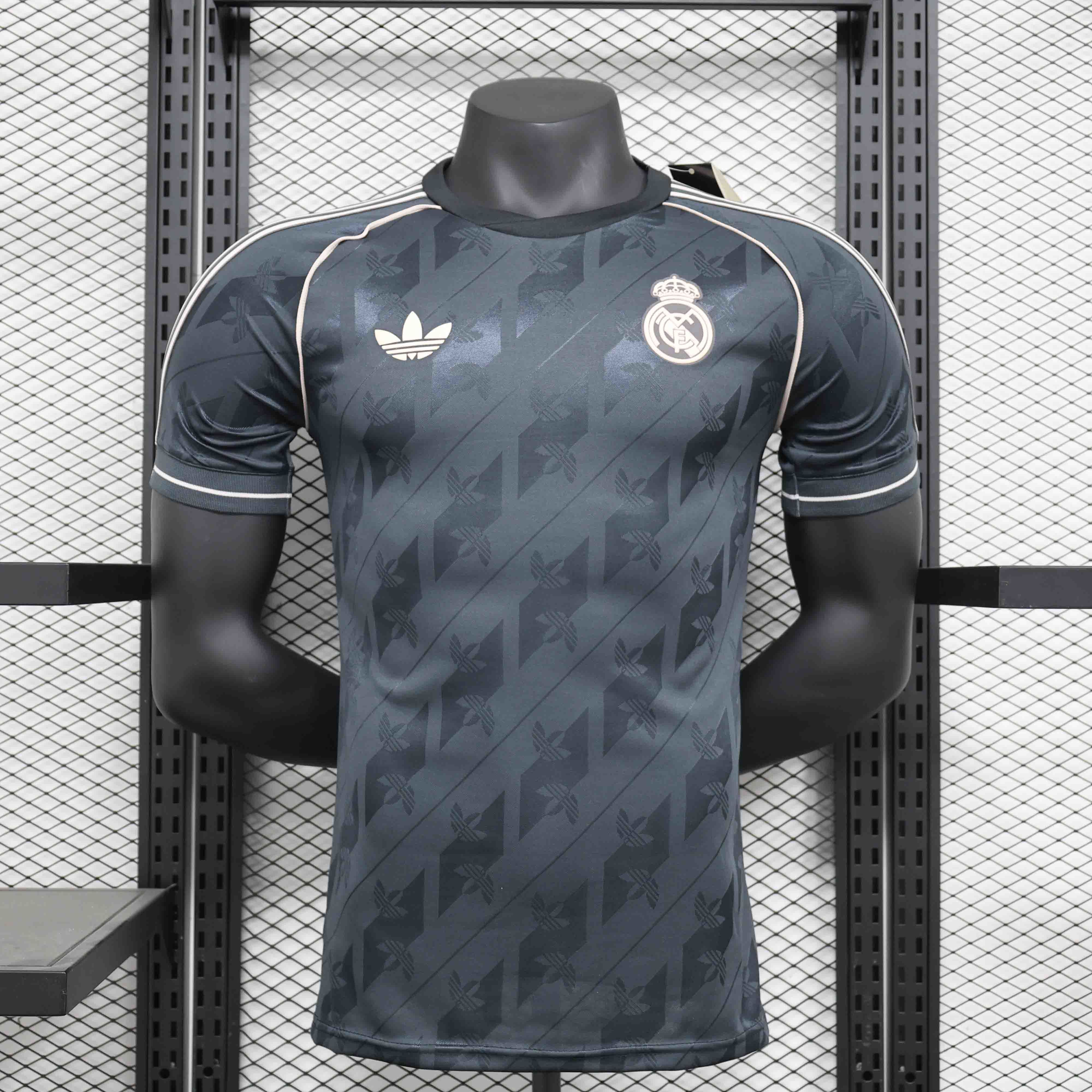 24-25 Real Madrid Retro Style Kid Player Version Shirt AAAAJersey Supplier Yupoo