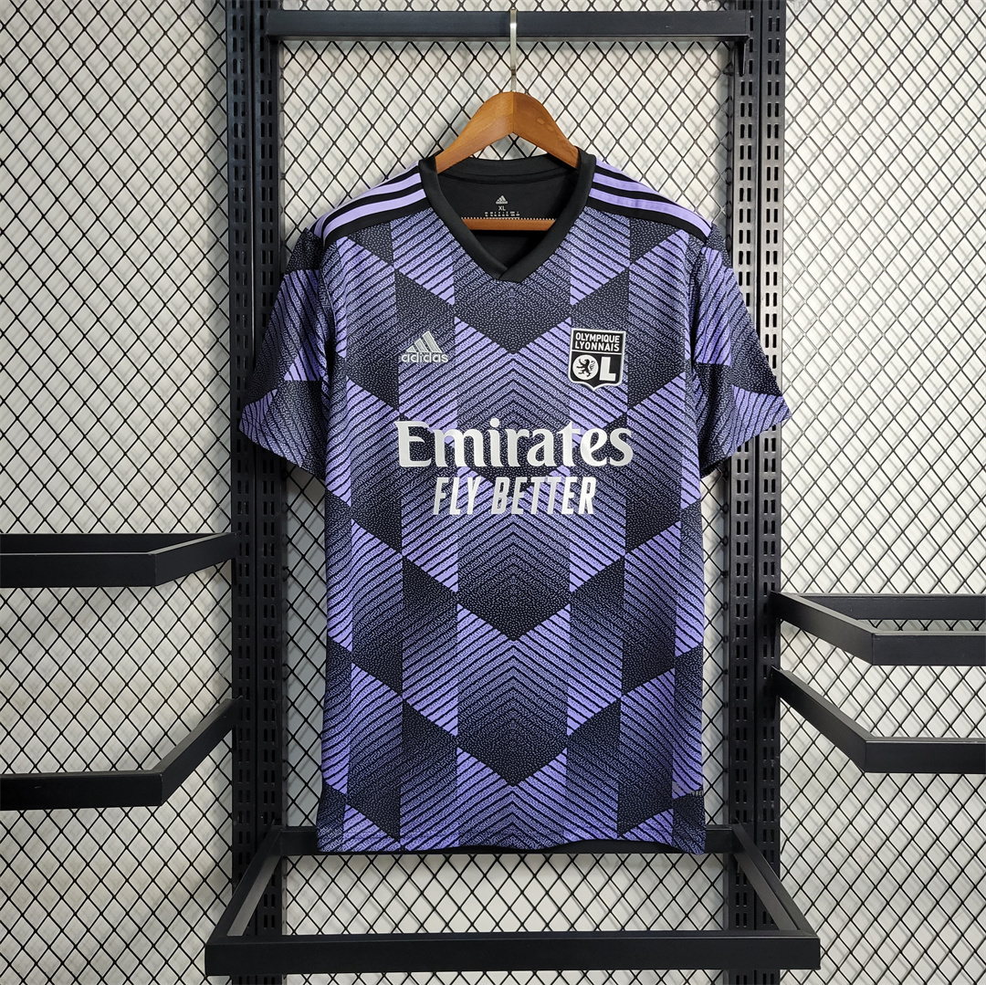 22-23 Lyon third away