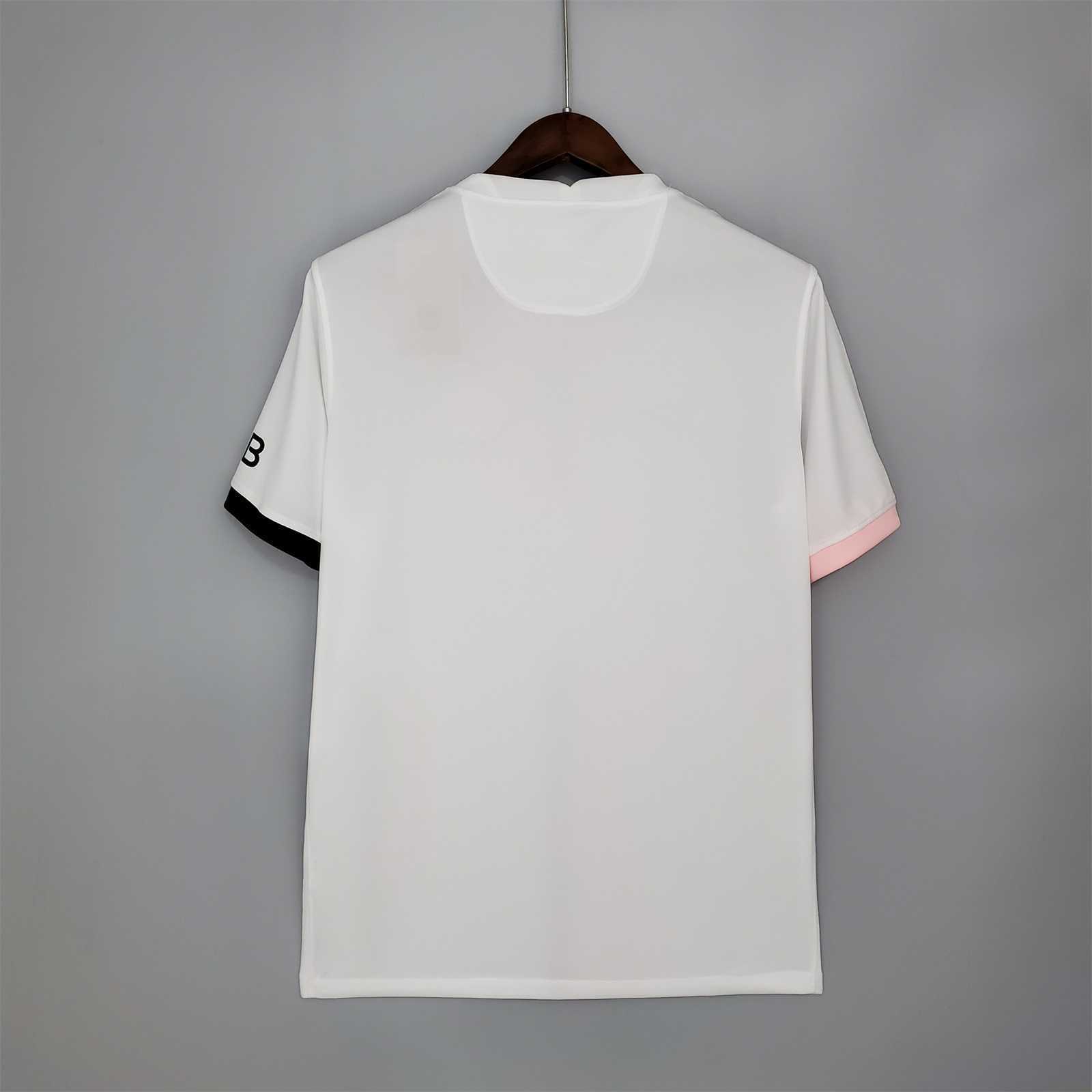 21-22 PSG away 7