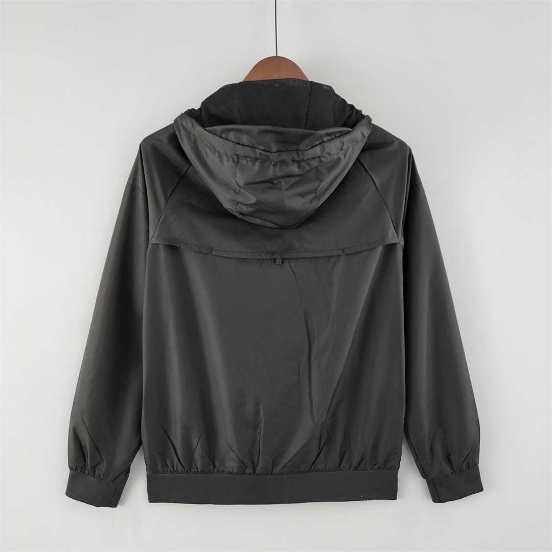 2022 Brazil black windbreaker 2