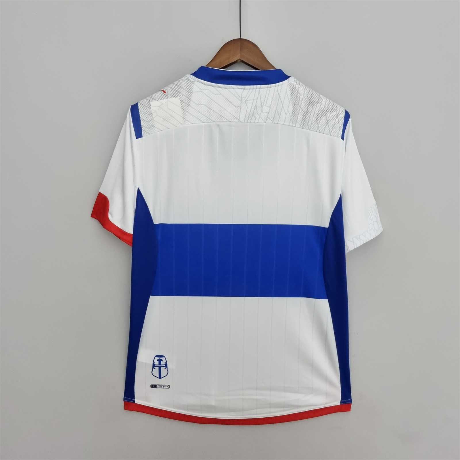 2009 La Católica home 4