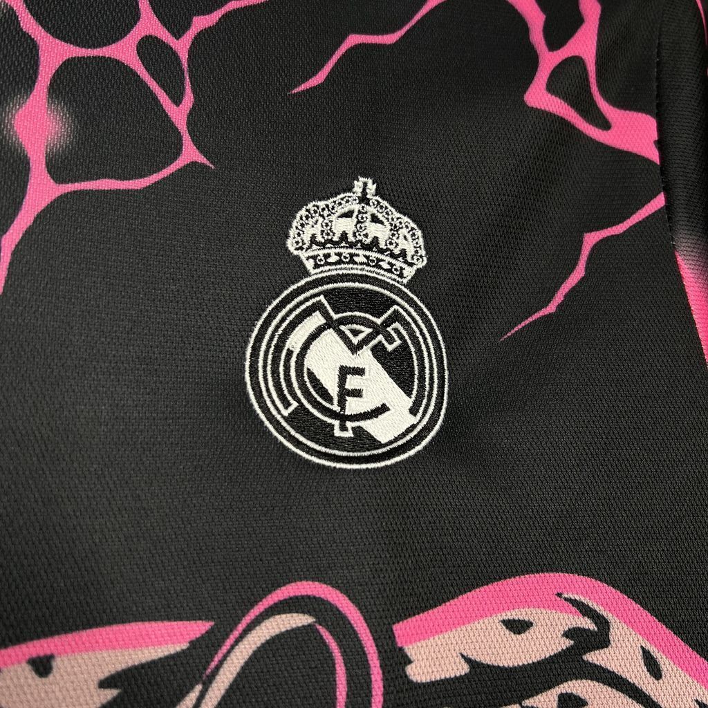24-25 Real Madrid Pink Jaguar Special Edition Kit Soccer Uniforms Soccer AAAAJersey Yupoo 3