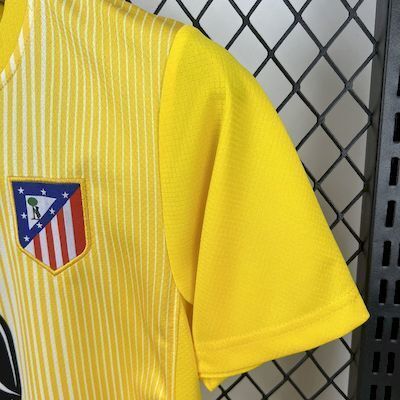 25-26 Atletico Madrid Yellow Goalkeeper Kid Kits Youth Apparels Sino AAAAJersey Supply Yupoo 4