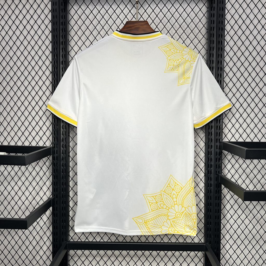 24-25 Real Madrid X Snake Mandala Edition Shirt AAAAJersey Supplier Yupoo 4