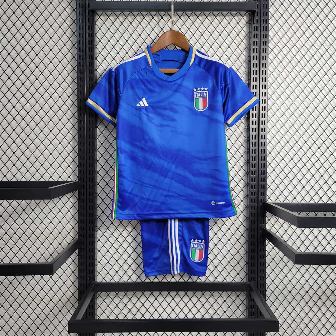 2023 Italy home kids kit