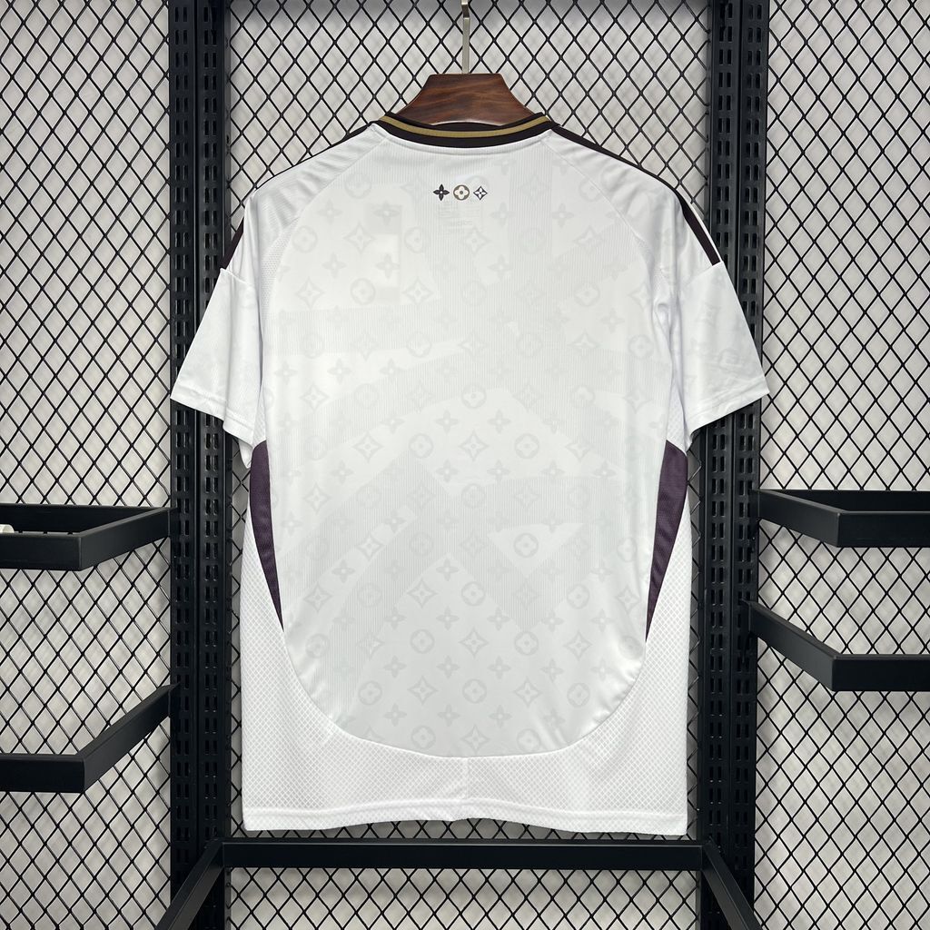 24-25 Real Madrid X LV White Special Edition Shirt AAAAJersey Supplier Yupoo 2