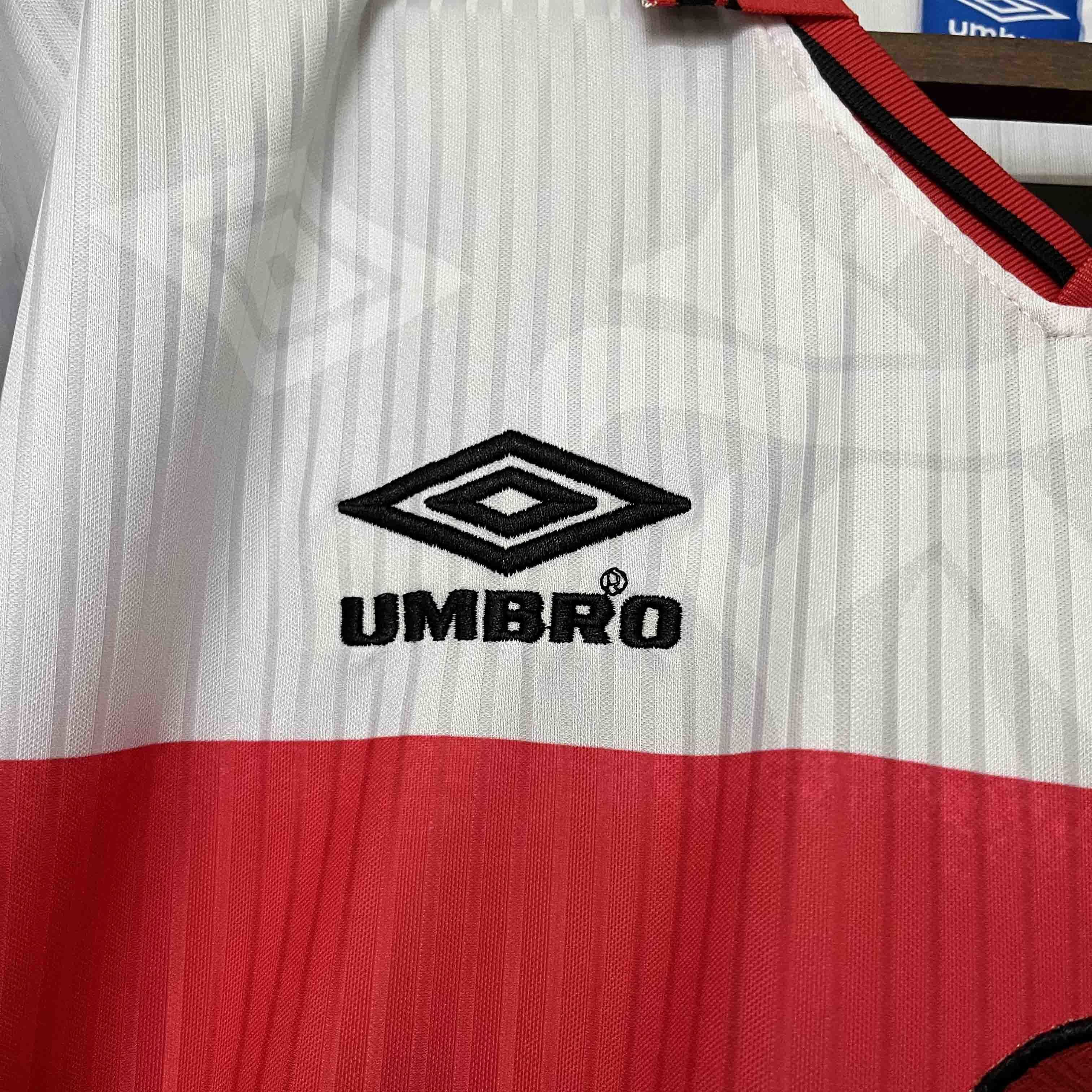 97-98 Flamengo Away Retro Kit Vintage Shirt AAAAJersey Supplier Yupoo 1