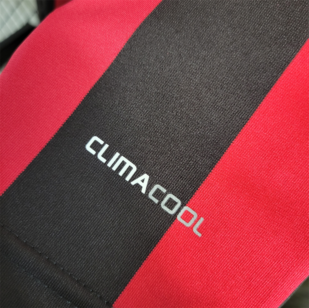 09-10 AC Milan home 4
