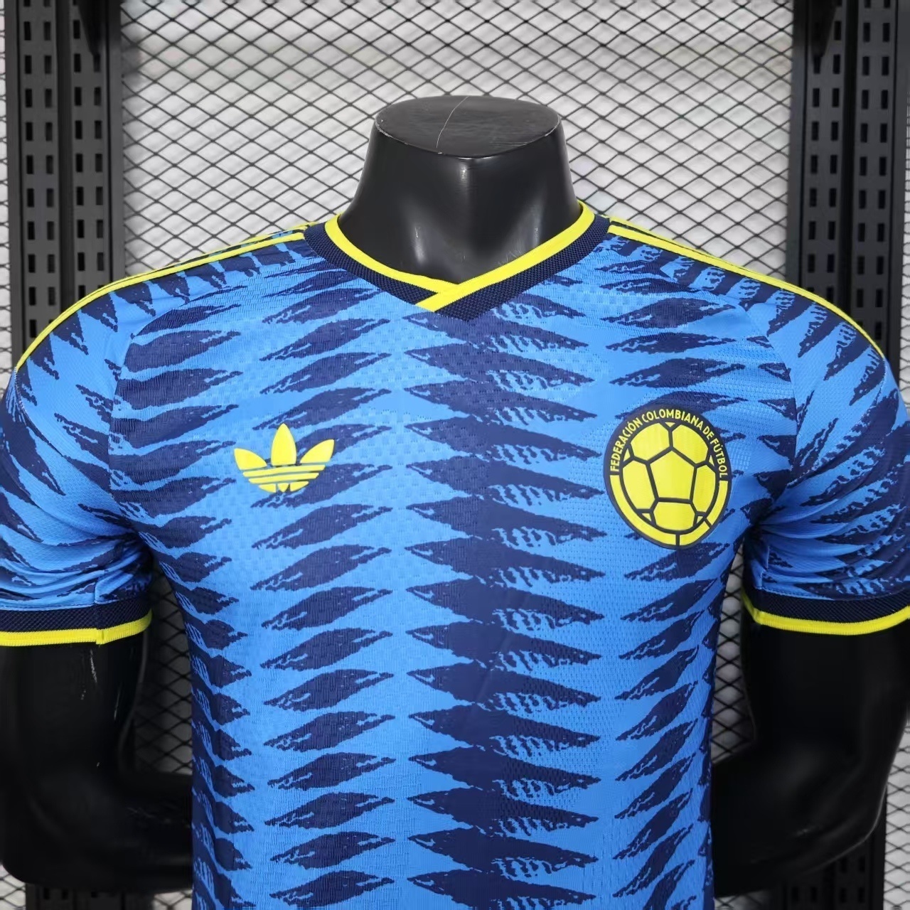 2026 Colombia Home Kit World Cup Player Version Shirt Football AAAAJersey Supply Yupoo 2