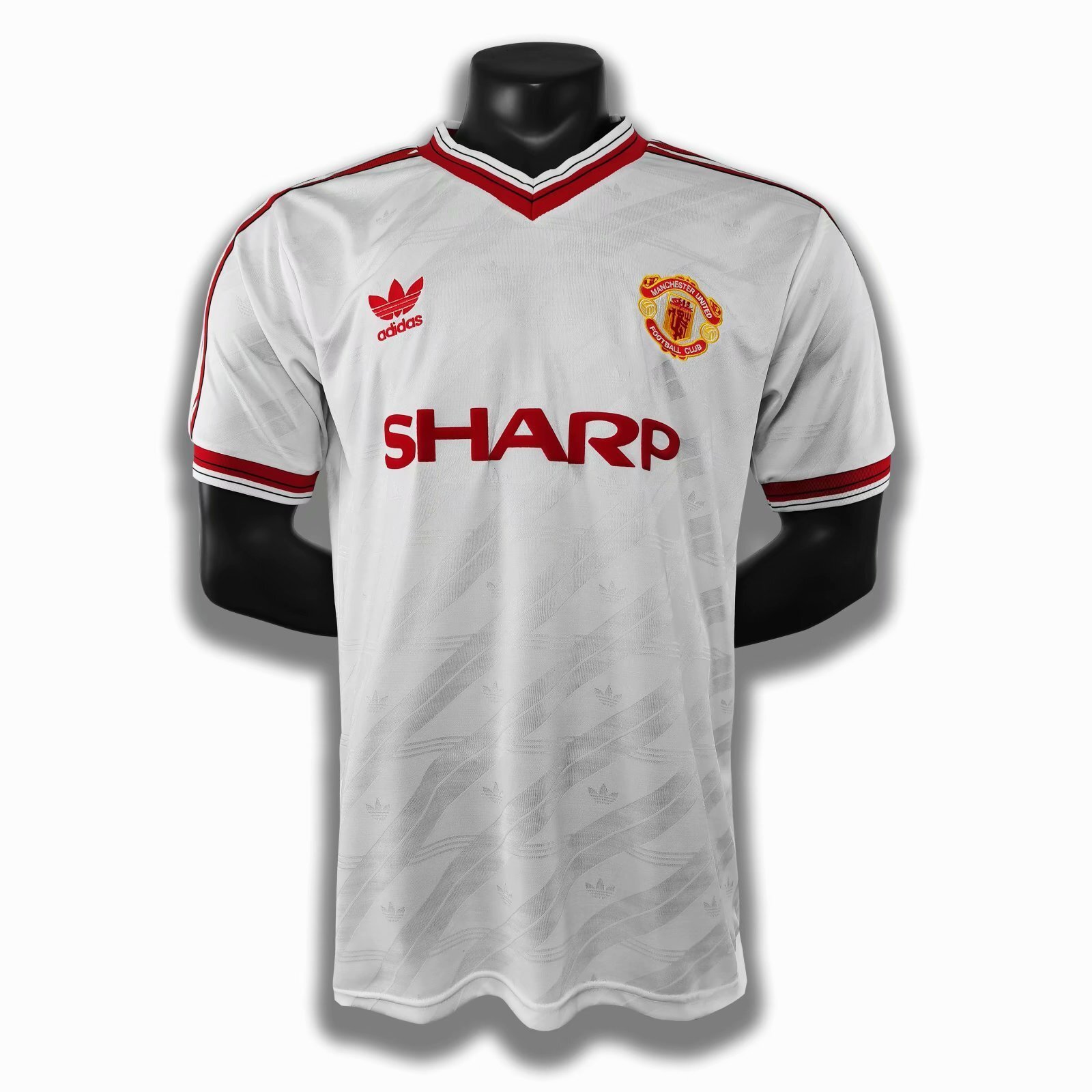 86-88 Manchester United away white