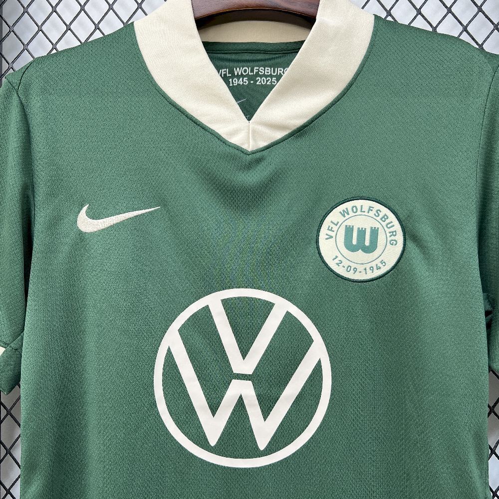25-26 Wolfsburg Third Away Shirt Soccer Uniform AAAAJersey Wholesale Yupoo 4