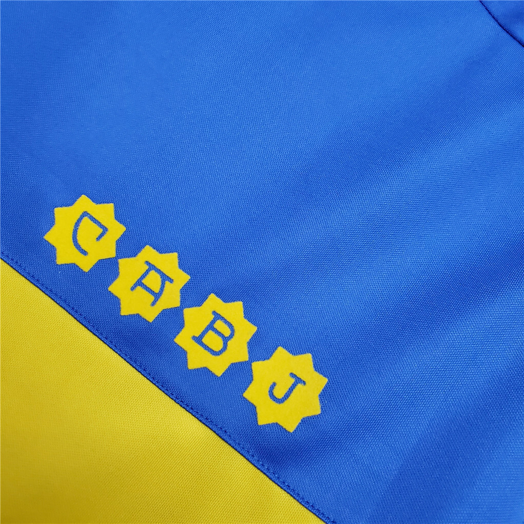 81-82 Boca Juniors home 10