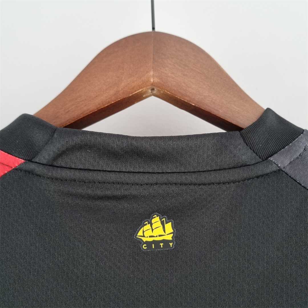 22-23 Manchester City away 3