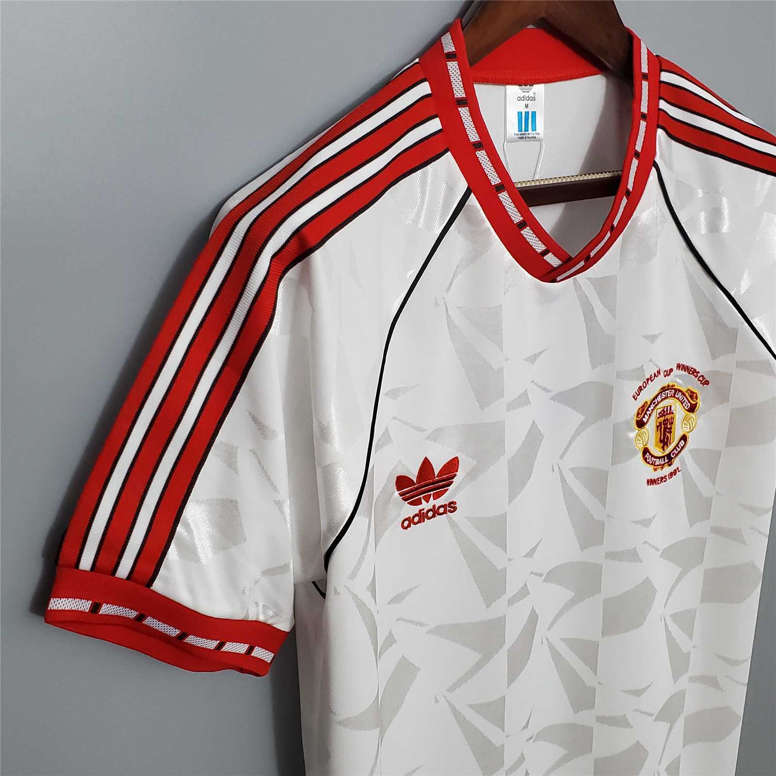 90-91 Manchester United away 5