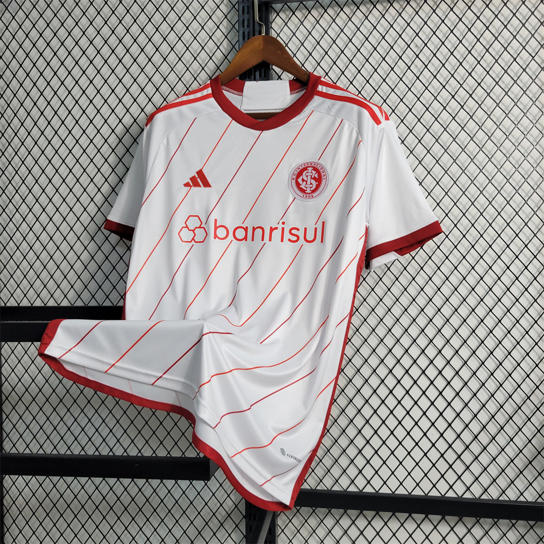 23-24 Internacional away 3