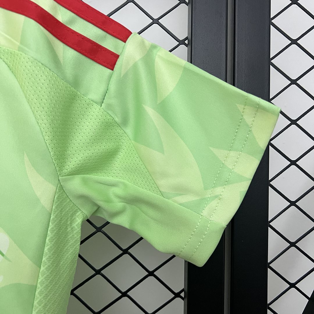 2025 Italy Away WEC Kid Kits Youth Apparels AAAAJersey Wholesale Yupoo 2