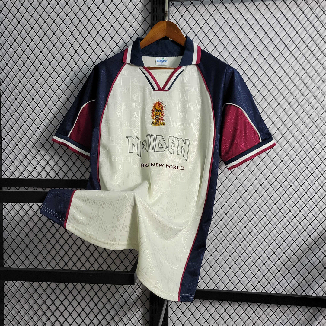 99-01 West Ham Iron Maiden Away 1