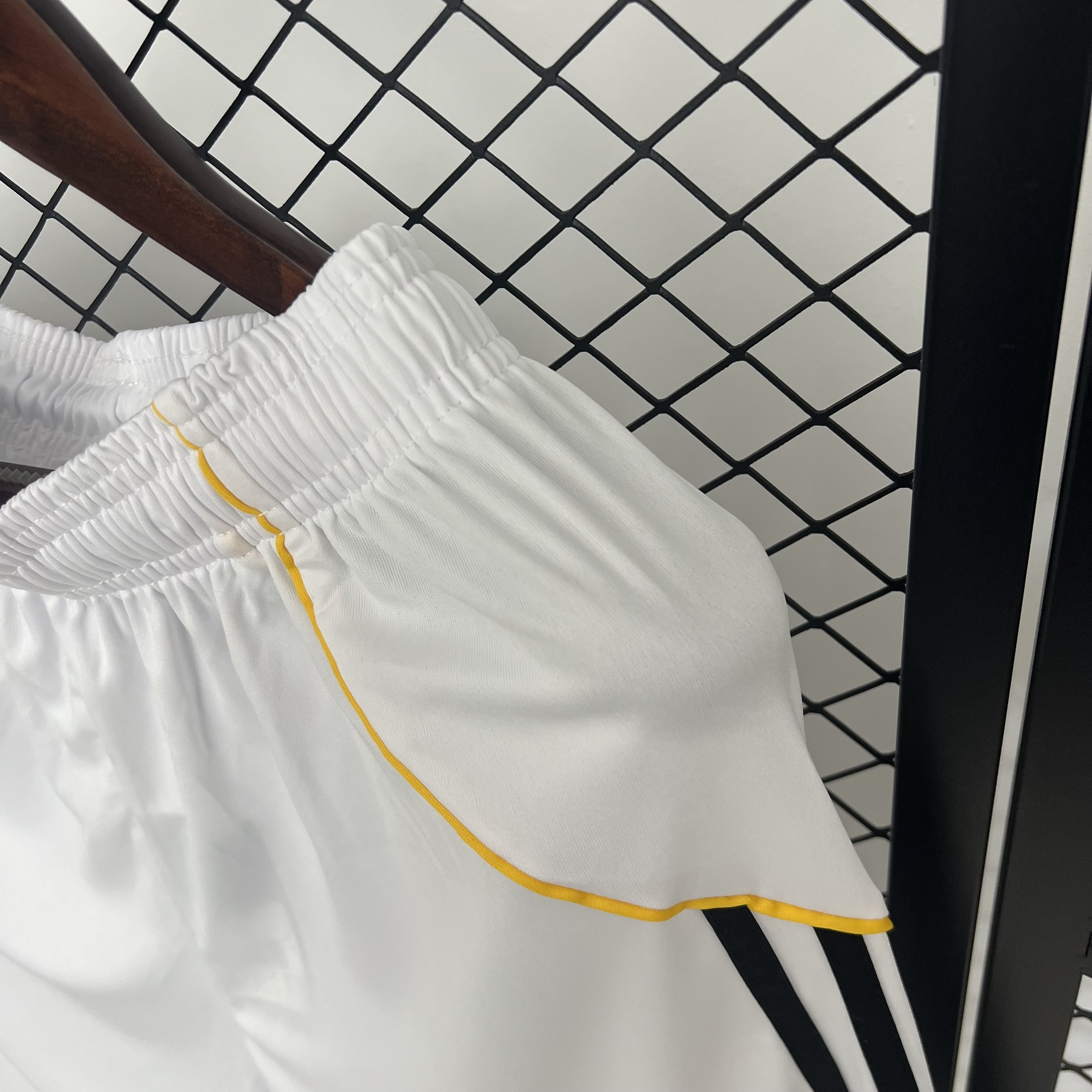 25-26 Real Madrid Home Kit Shorts Soccer AAAAJersey Yupoo S-2XL 2