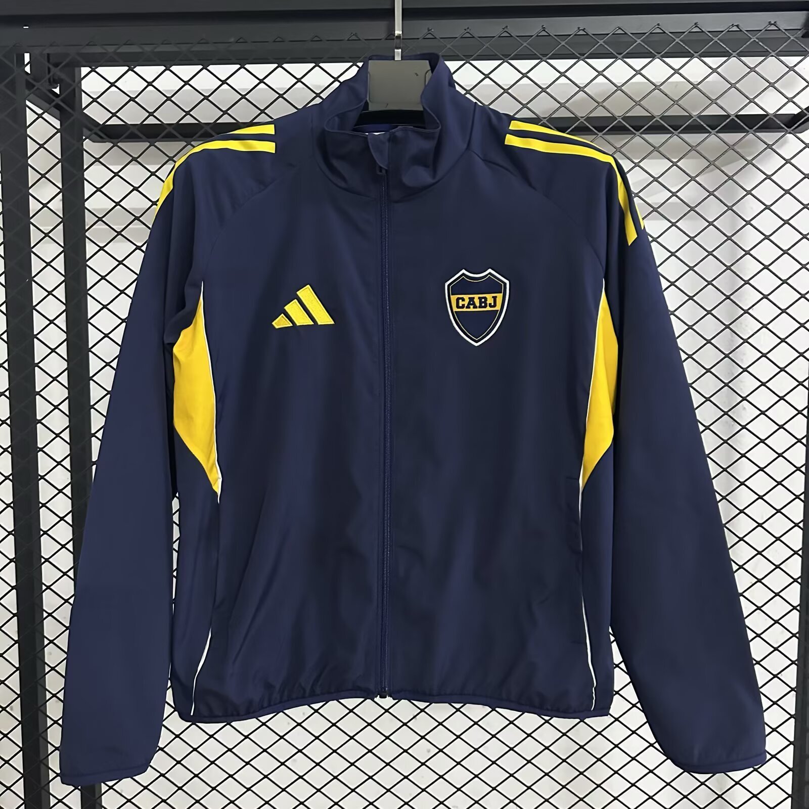 25-26 Boca Juniors Windbreaker Black Jacket AAAAJersey Supply Yupoo