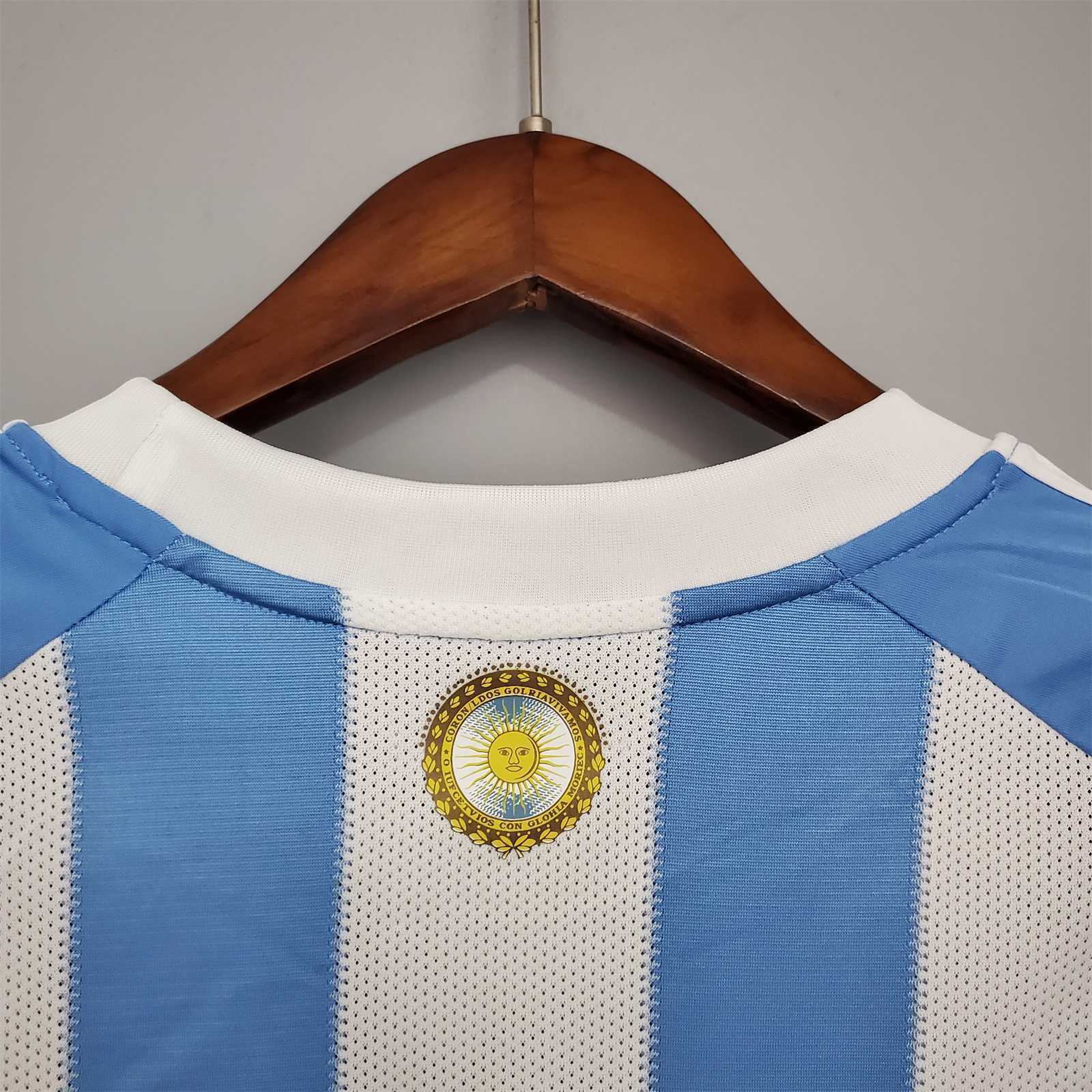 2010 Argentina home 2