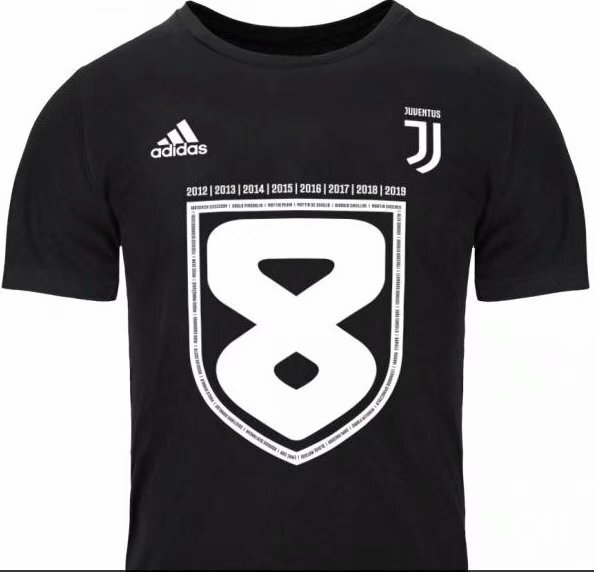 Football T-shirt 44