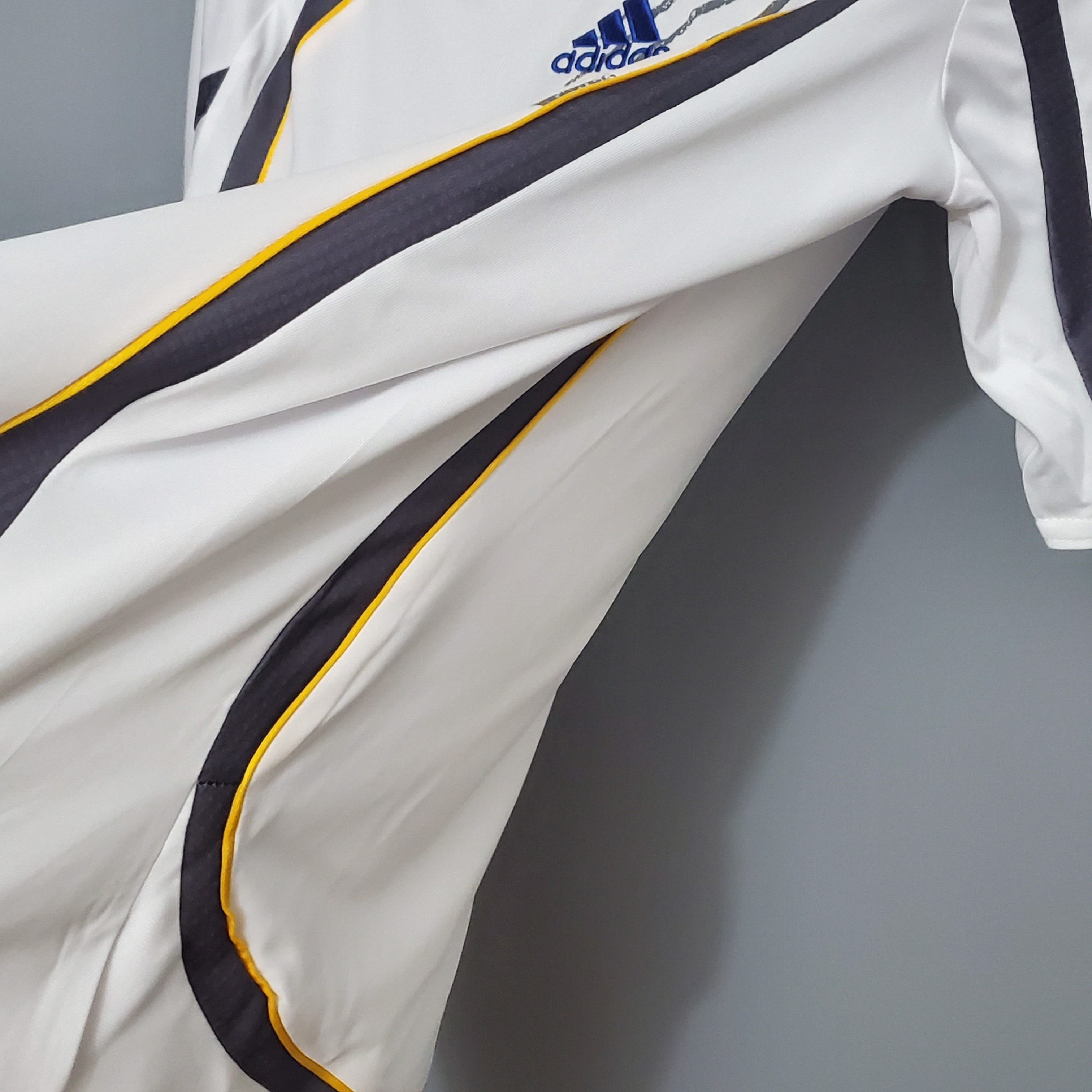 2006 Japan away 1