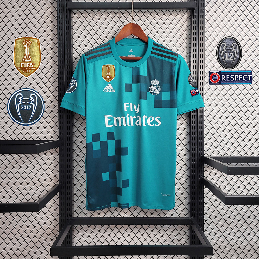 17-18 Real Madrid third away