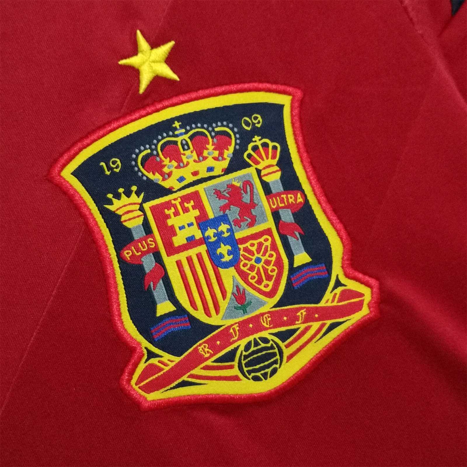 2012 Spain home 5