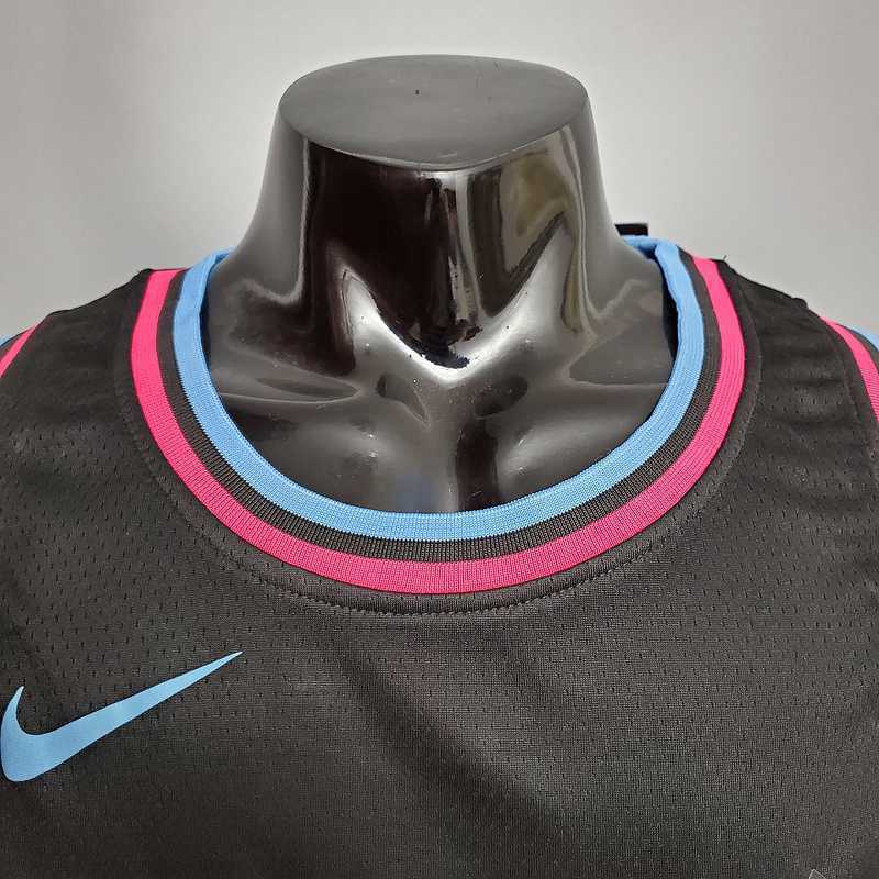 WADE #3 Miami Heat V-neck black 7