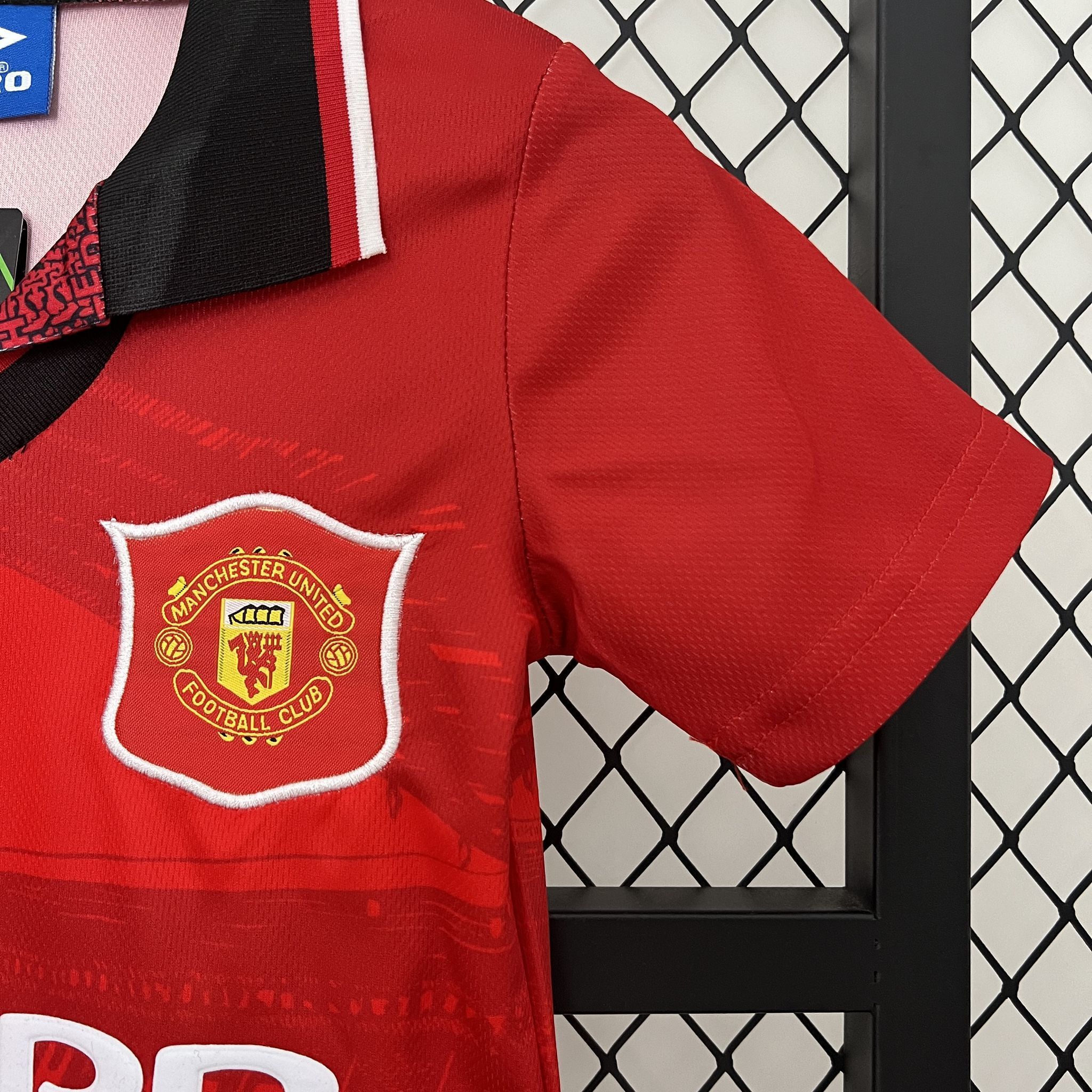94-96 Manchester United Home Retro Kid Kits Youth Apparels AAAAJersey Wholesale Yupoo 5