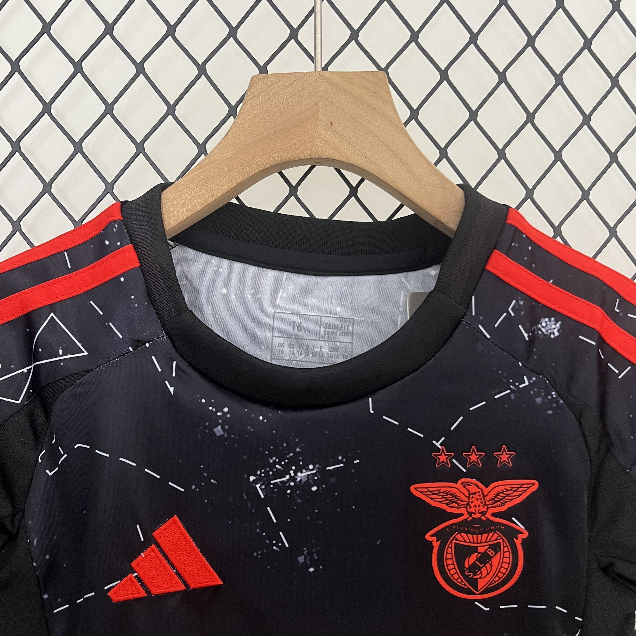 24-25 Benfica Away Kid Kits Youth Apparels Sport AAAAJersey Yupoo 6