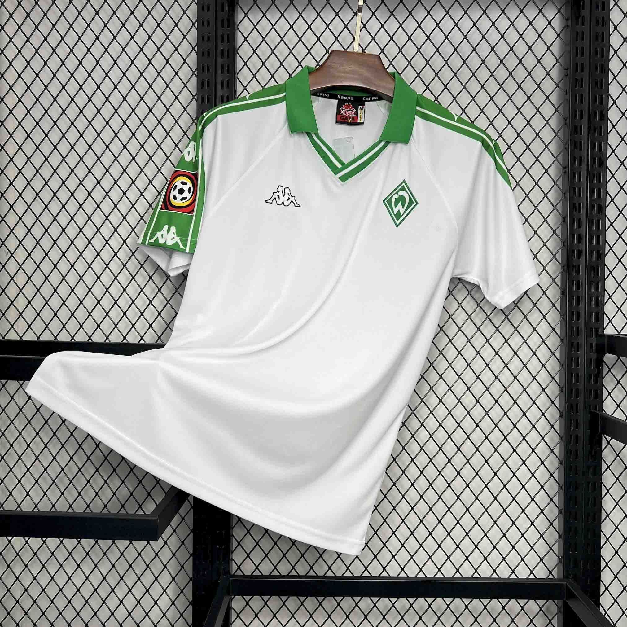 01-02 Werder Bremen Away Retro Kit Vintage Shirt AAAAJersey Supplier Yupoo 2