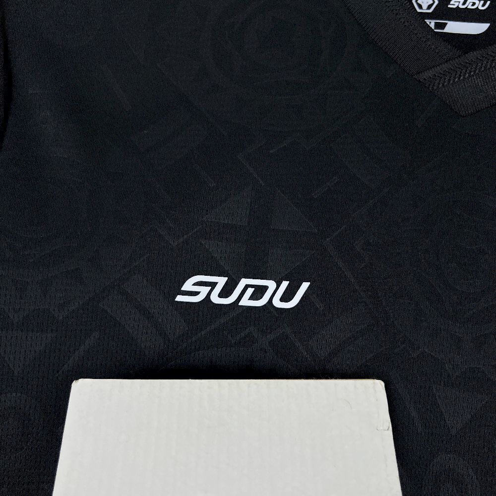 25-26 Wolves Goalkeeper Kit Black Shirt Football Apparels AAAAJersey Supply Yupoo 3
