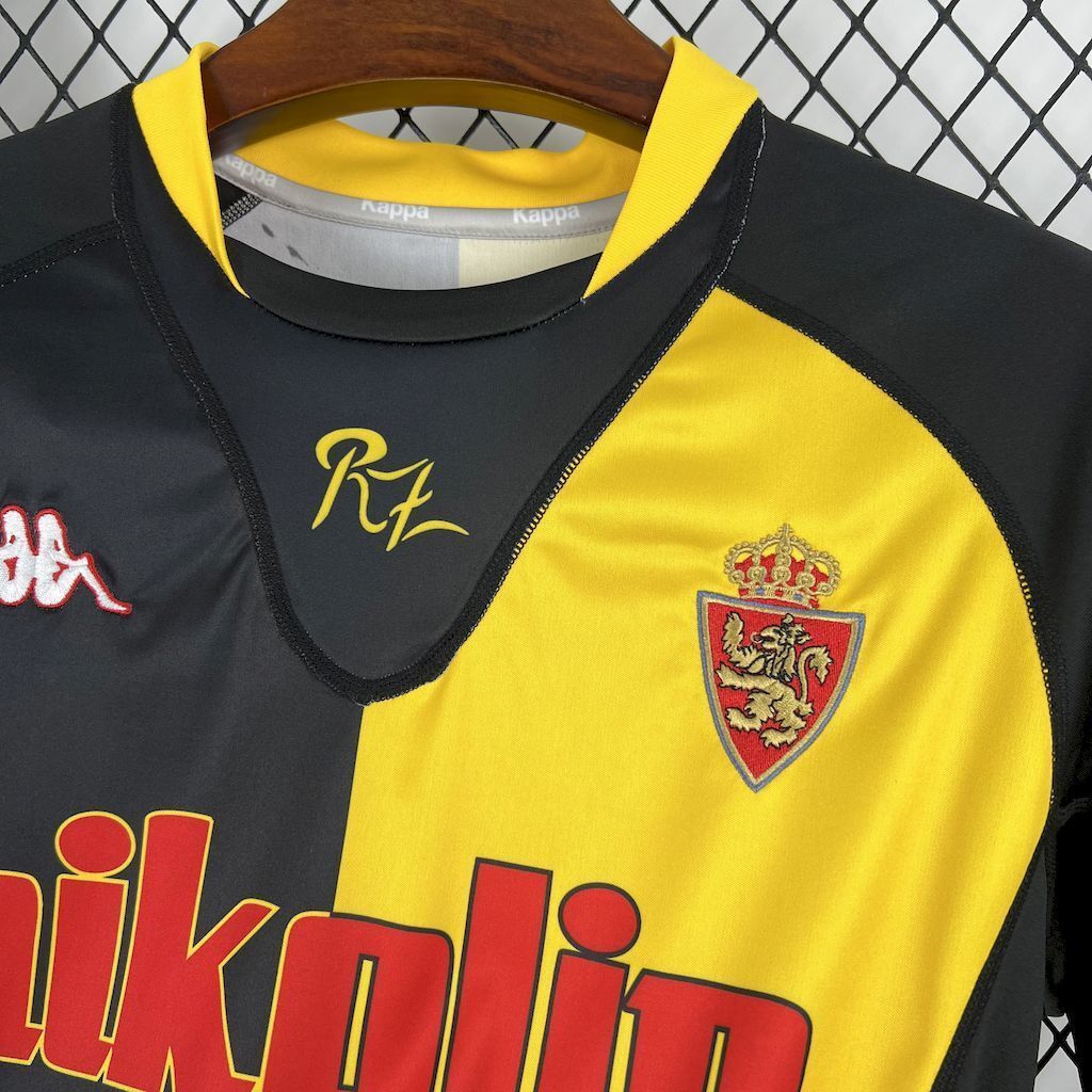 01-02 Zaragoza Away Retro Kit Classic T-Shirt AAAAJersey Supply Yupoo 3