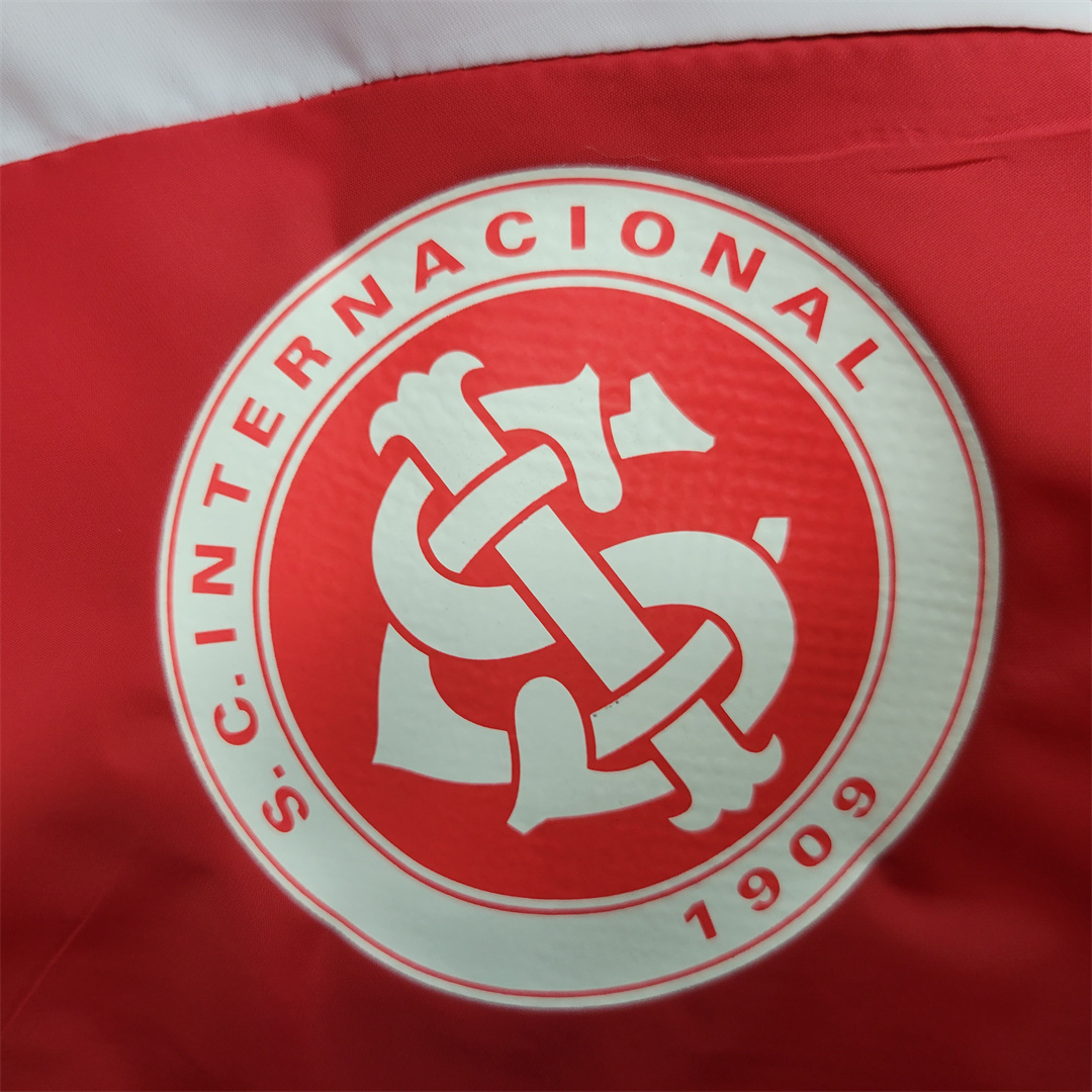 22-23 Windbreaker Internacional Red 3