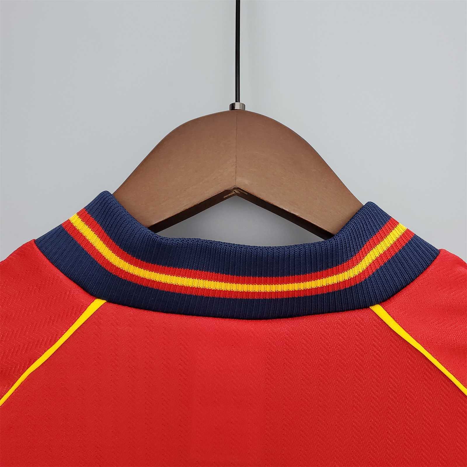 1998 Spain home 7