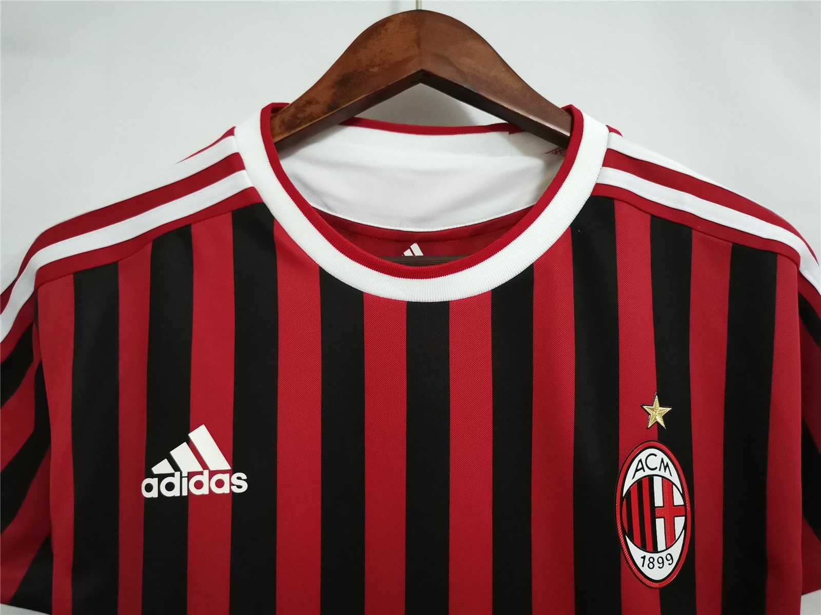11-12 AC Milan home 6