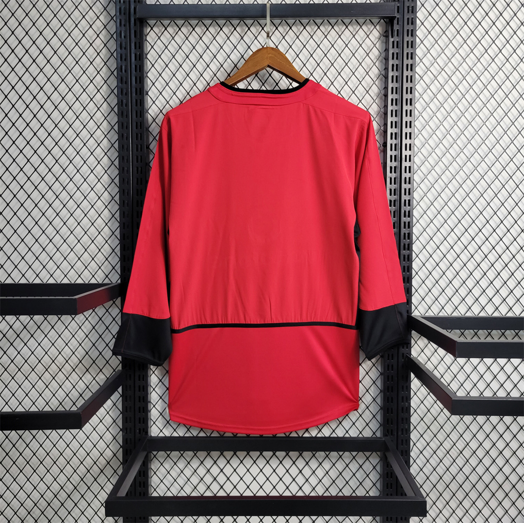 02-04 Manchester United home long sleeve 3