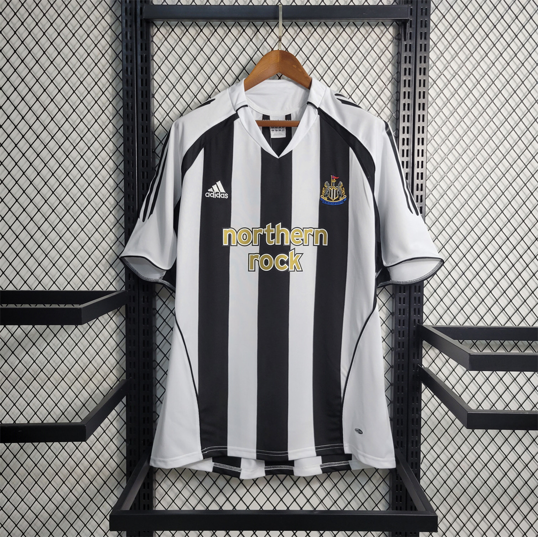 04-06 Newcastle home
