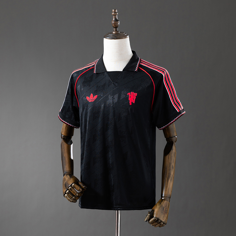 25-26 Manchester United Originals Shamrock Black Cotton T-shirt