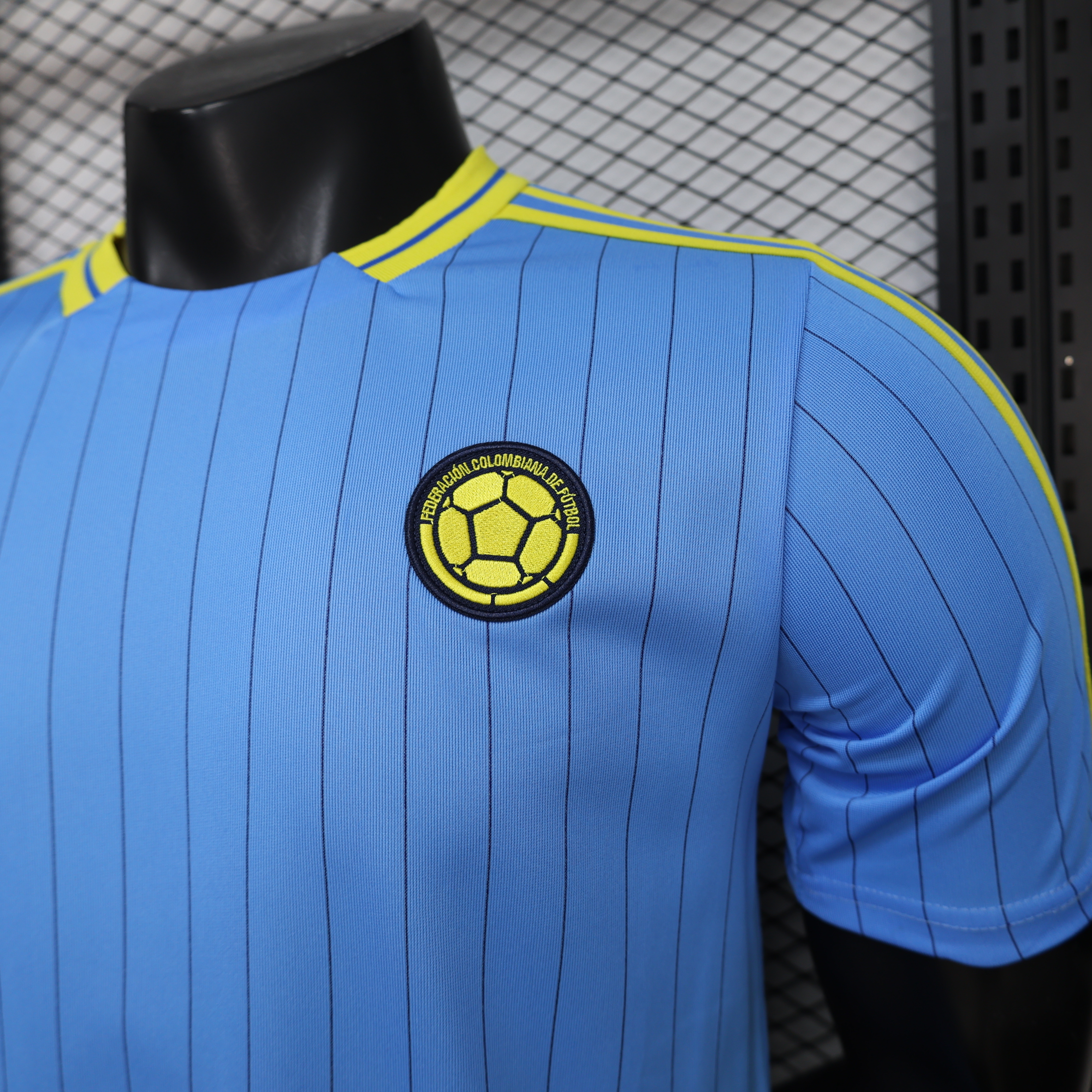 2026 World Cup Colombia Retro Football Shirt Casual Edition AAAA Jersey Drop ship Yupoo 6