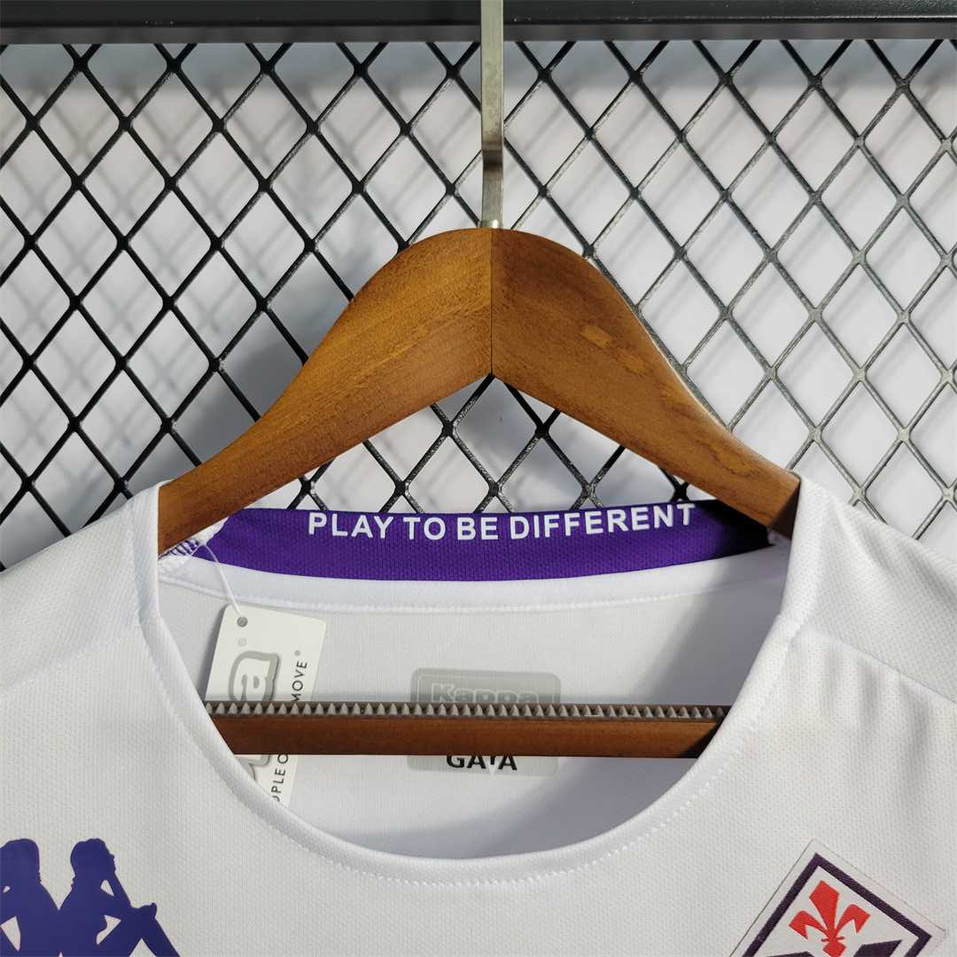 22-23 Fiorentina away 1