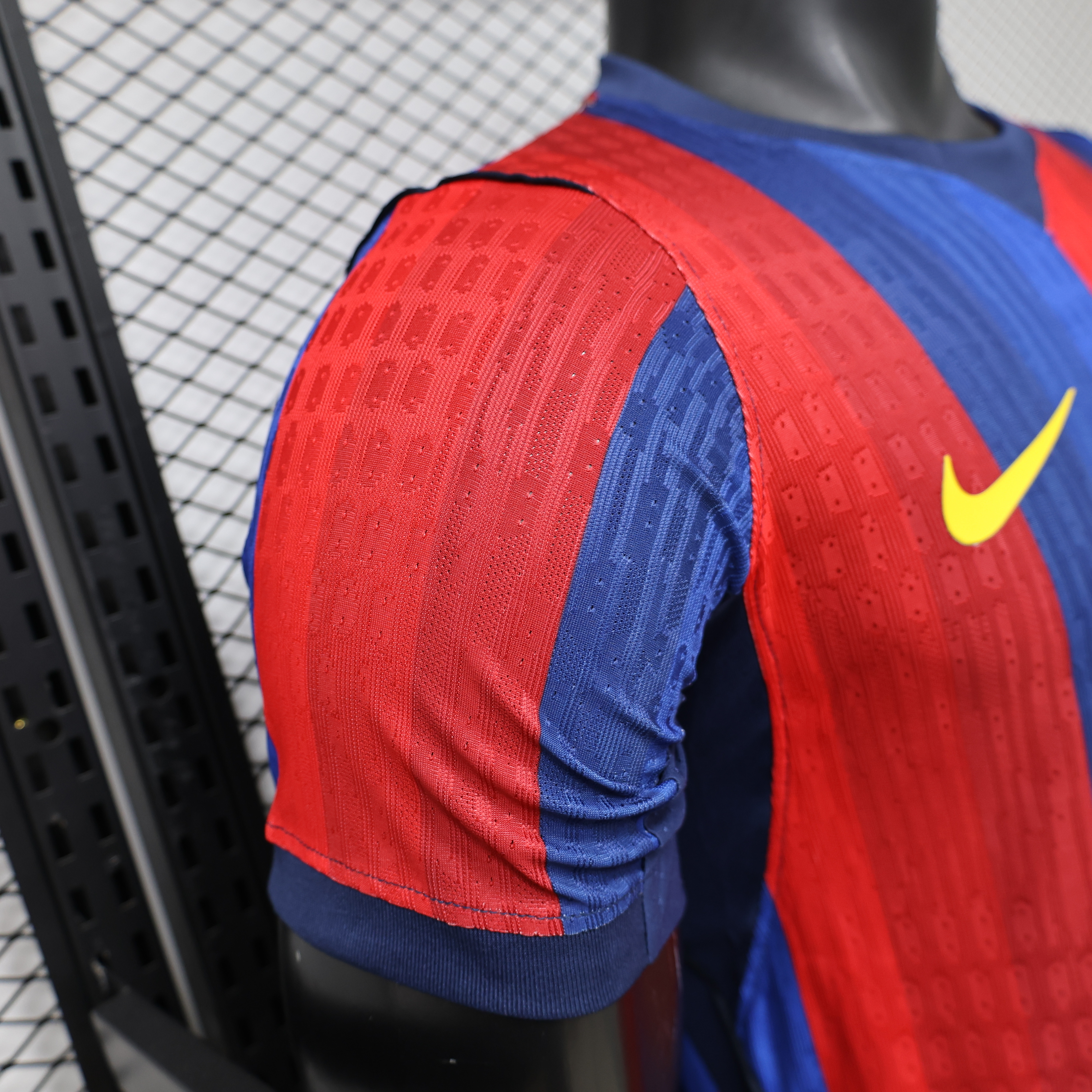 26-27 Barcelona Mens Home Kit Player Version Soccer T-Shirt AAAAJersey Supplier Yupoo 7