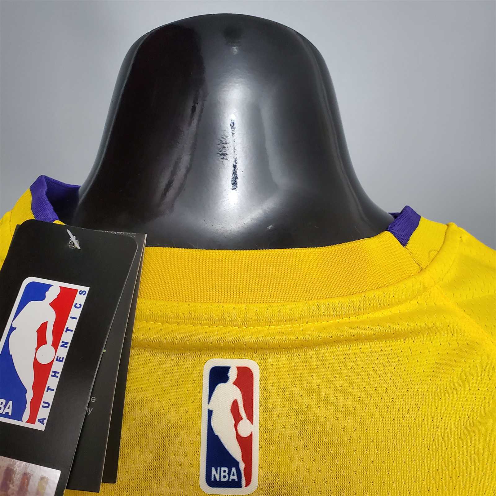 James #23 Lakers V-neck City Edition yellow 2